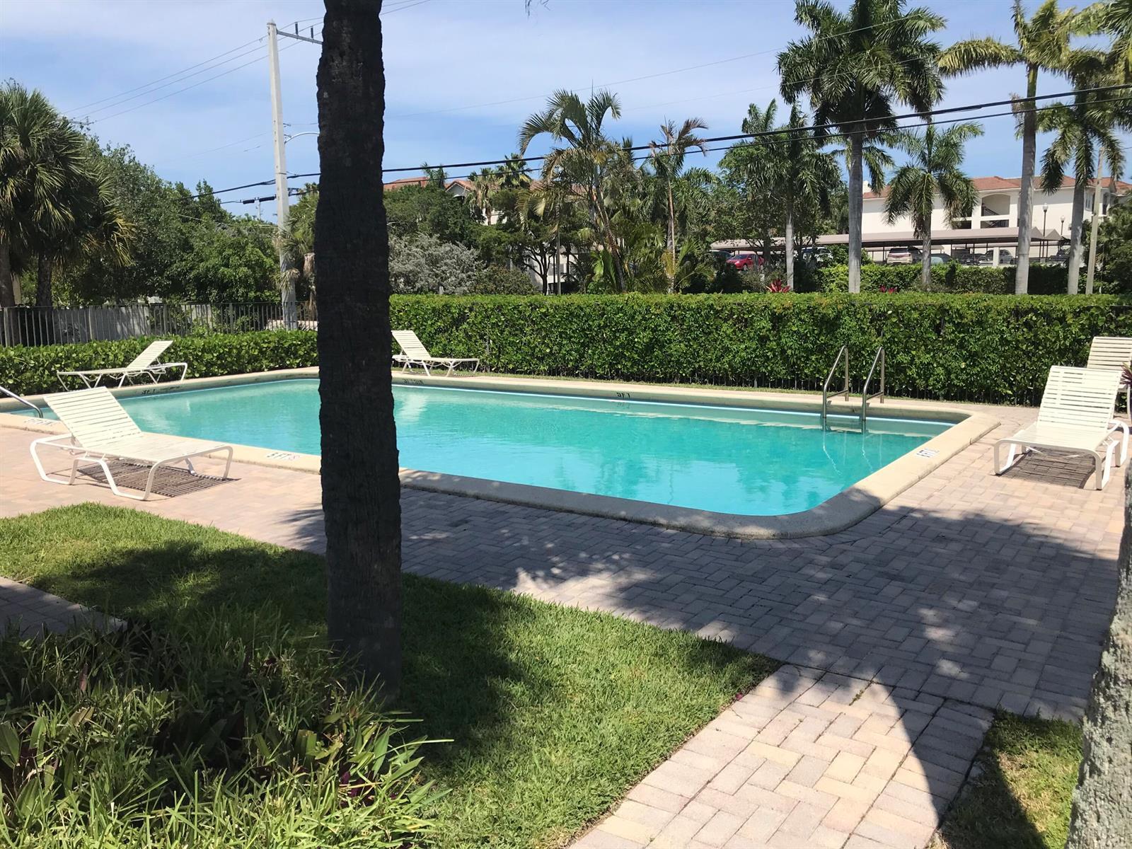 2303 S Federal Highway # 5, Boynton Beach FL 33435