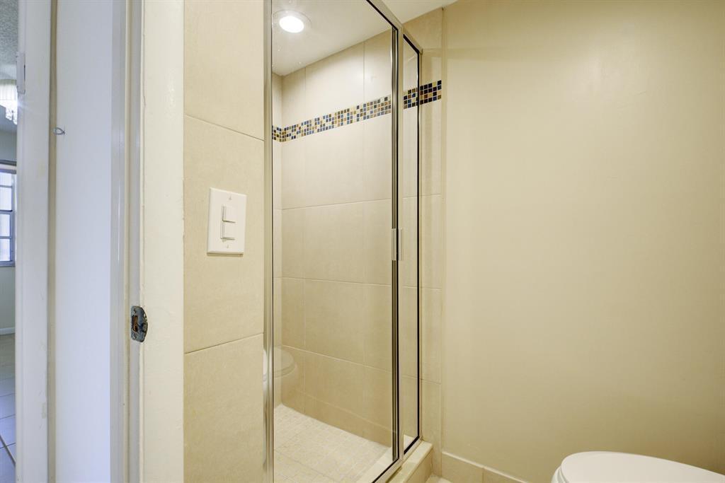 188 Piedmont D # 188, Delray Beach FL 33484 photo 5