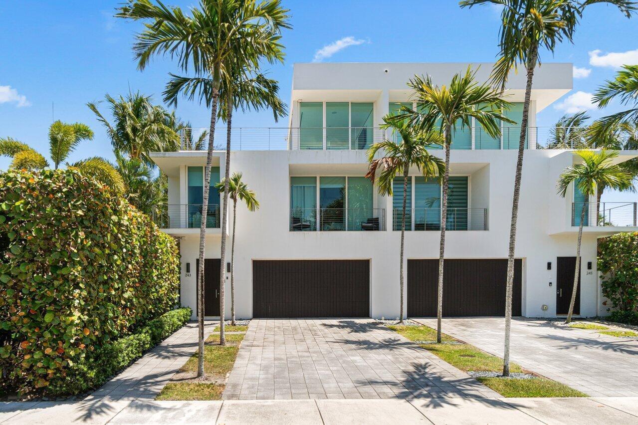243 Venetian Drive, Delray Beach FL 33483