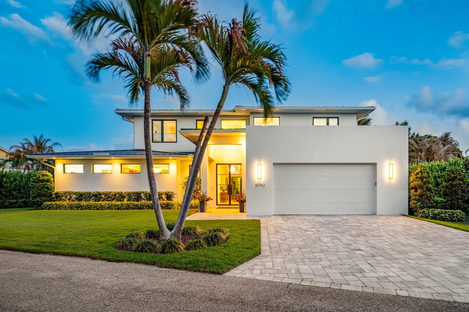10742 SE Burgee Court, Hobe Sound FL 33455 photo 4