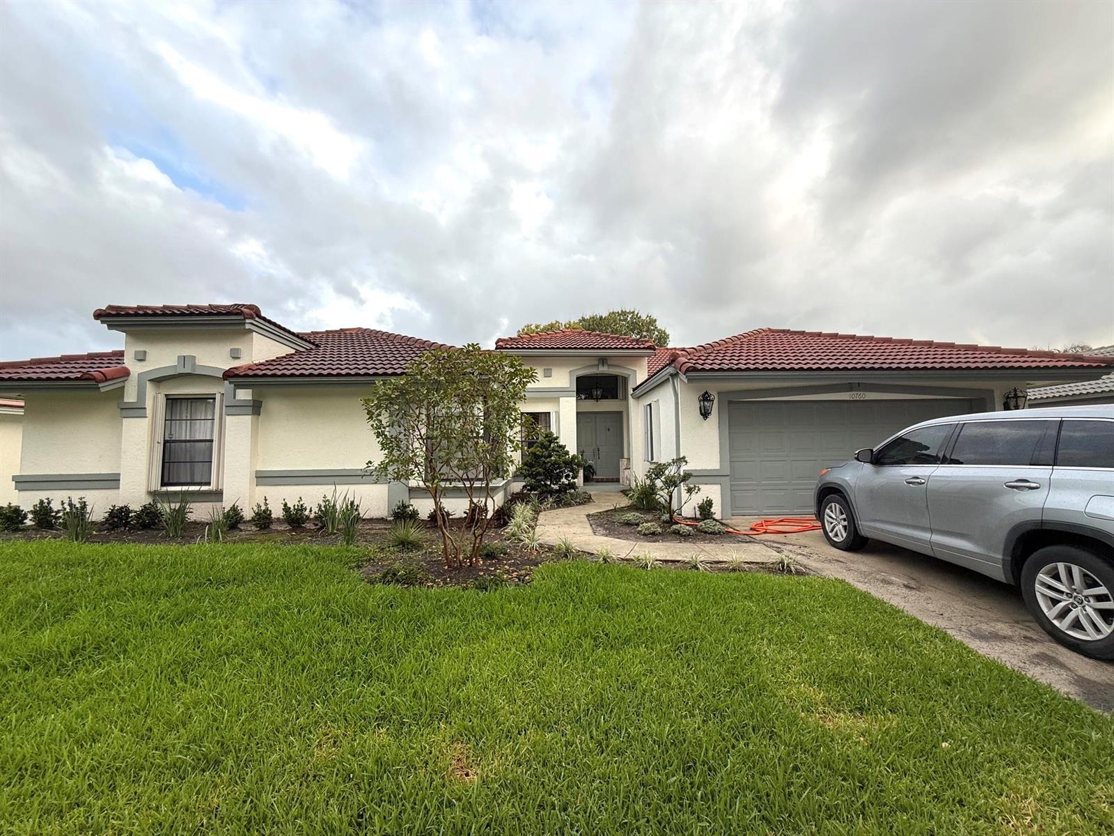10760 NW 18th Court # 2, Plantation FL 33322