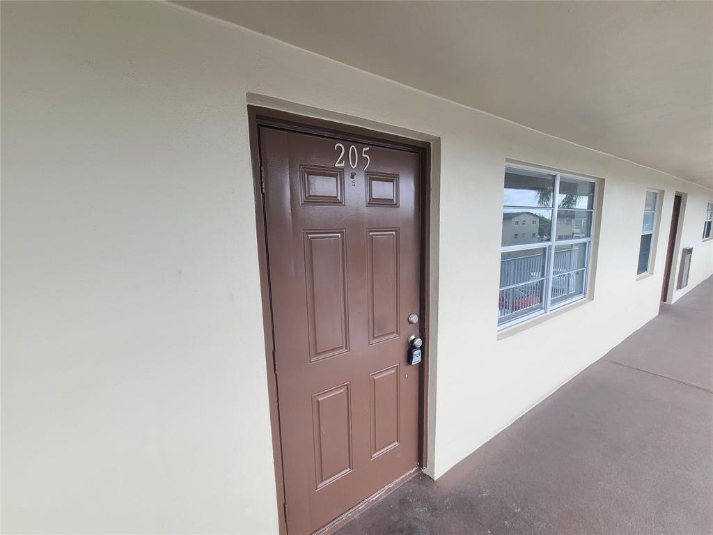 550 NW 78th Terrace # 205, Margate FL 33063 photo 2