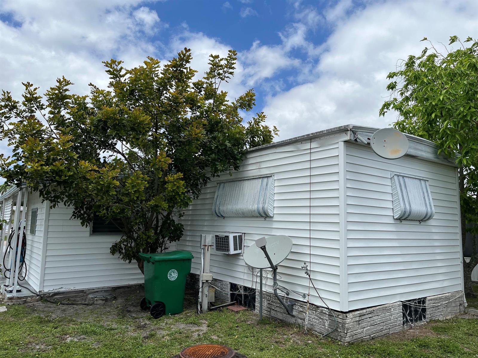 8510 SW 18th Place, Davie FL 33324 photo 4