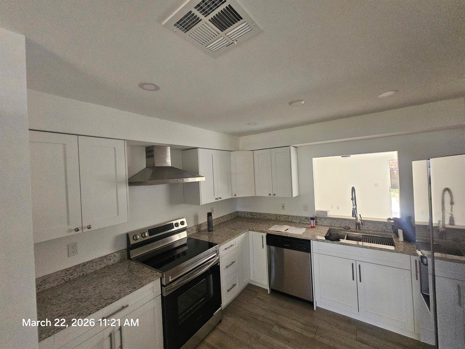 1406 36th Avenue, Vero Beach FL 32960 photo 2