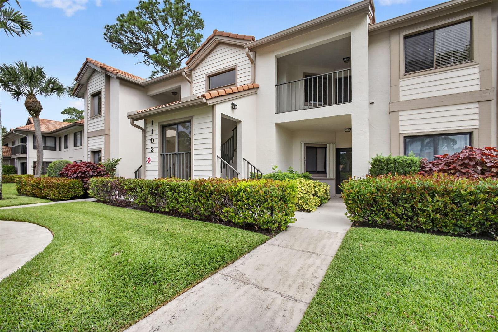 1103 Duncan Circle # 202, Palm Beach Gardens FL 33418