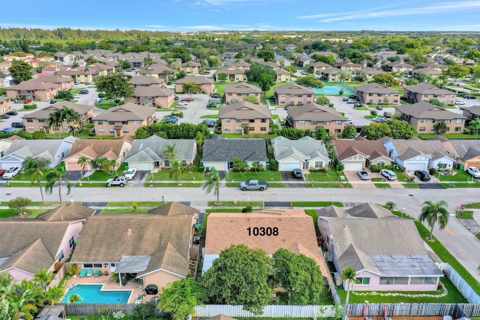 10308 Welleby Isles Lane, Sunrise FL 33351 photo 3