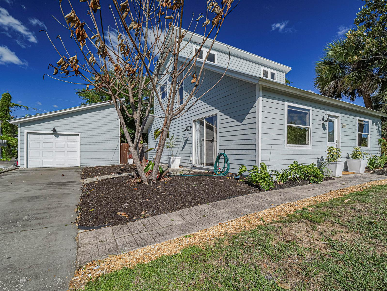 680 Mulberry Street, Sebastian FL 32958 photo 3