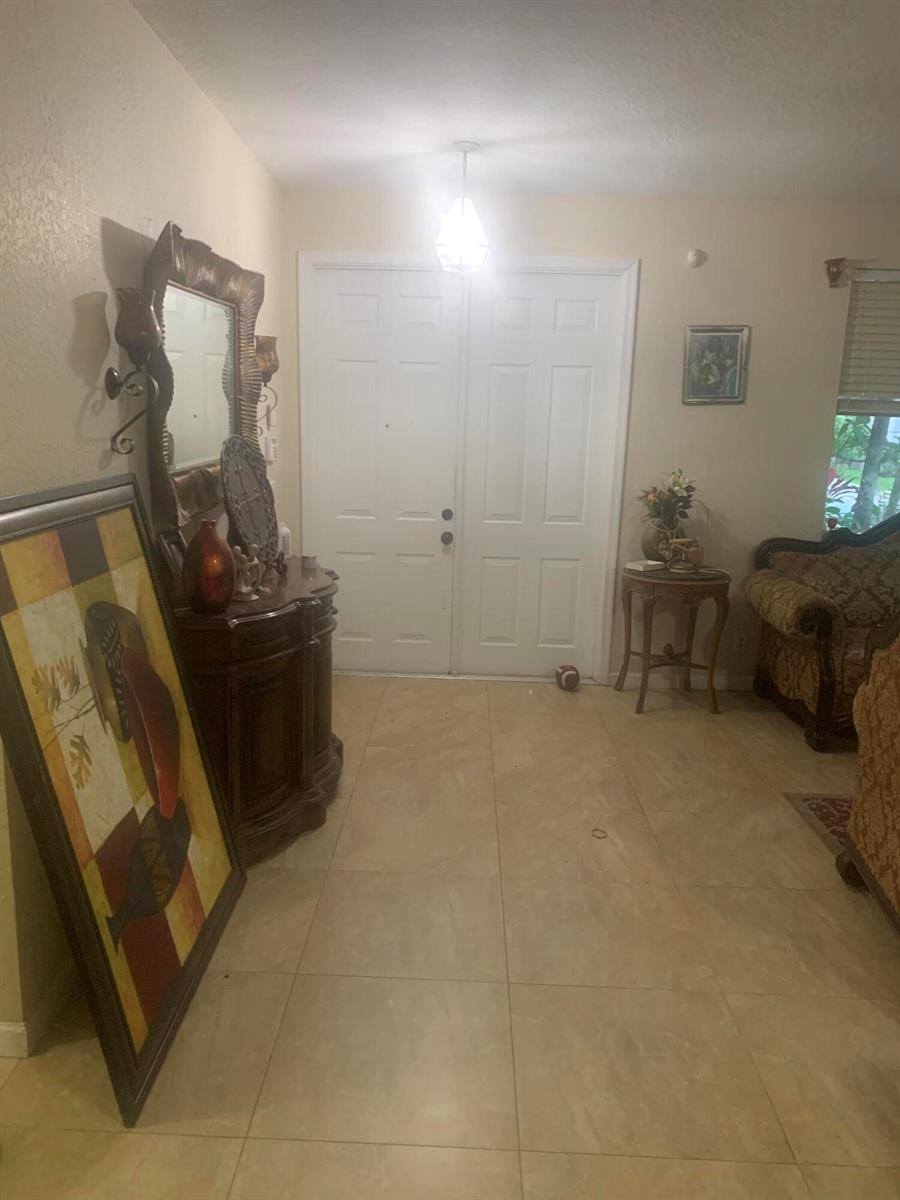 433 Gazetta Way, West Palm Beach FL 33413 photo 3