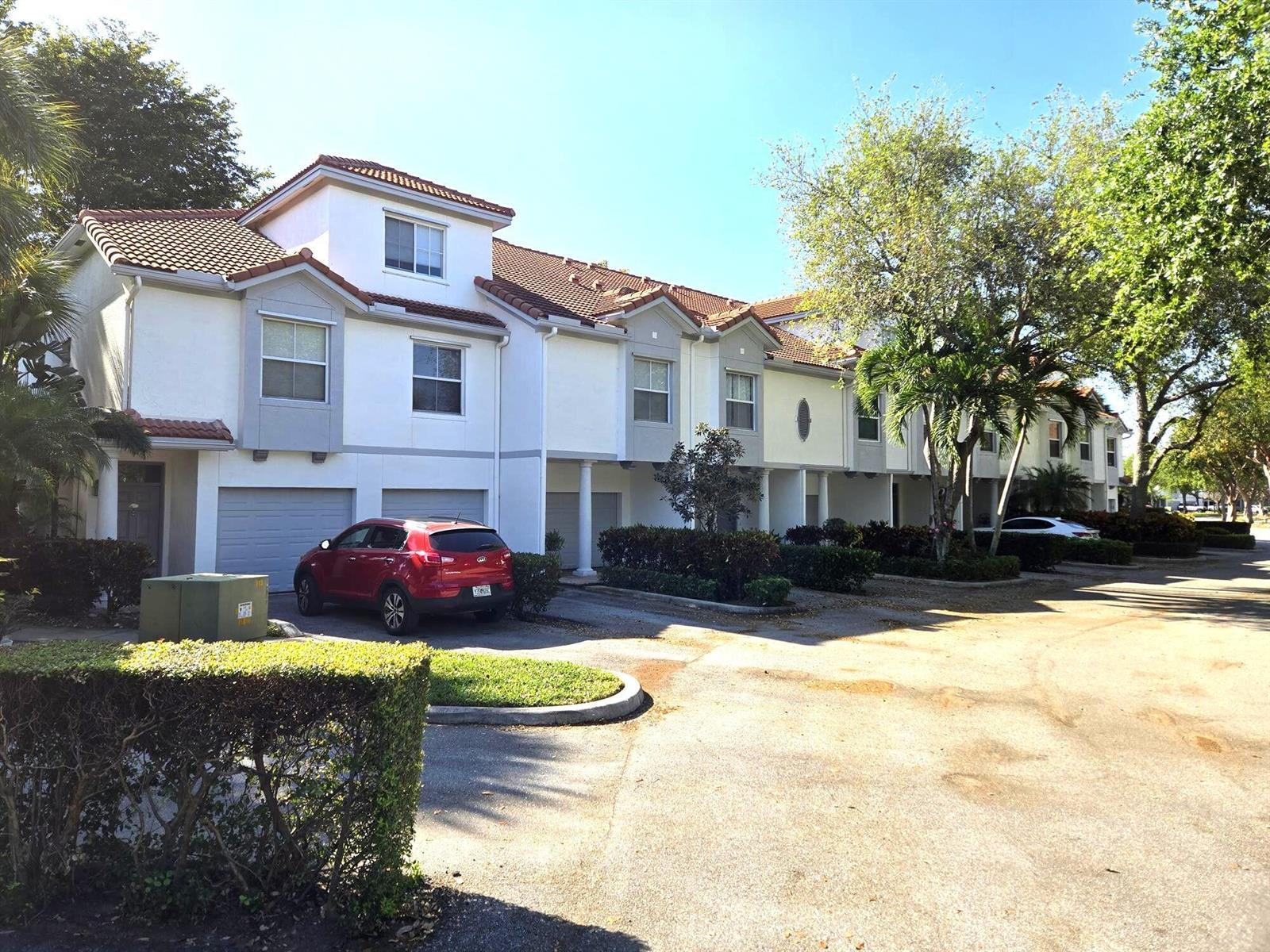 2024 Alta Meadows Lane # 808, Delray Beach FL 33444