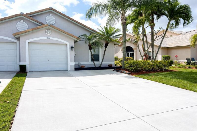 10614 Lake Shore Drive, Wellington FL 33414