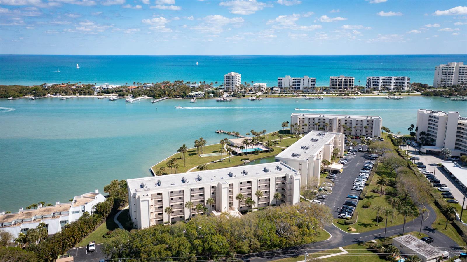 300 Intracoastal Place # 403, Jupiter FL 33469 photo 2