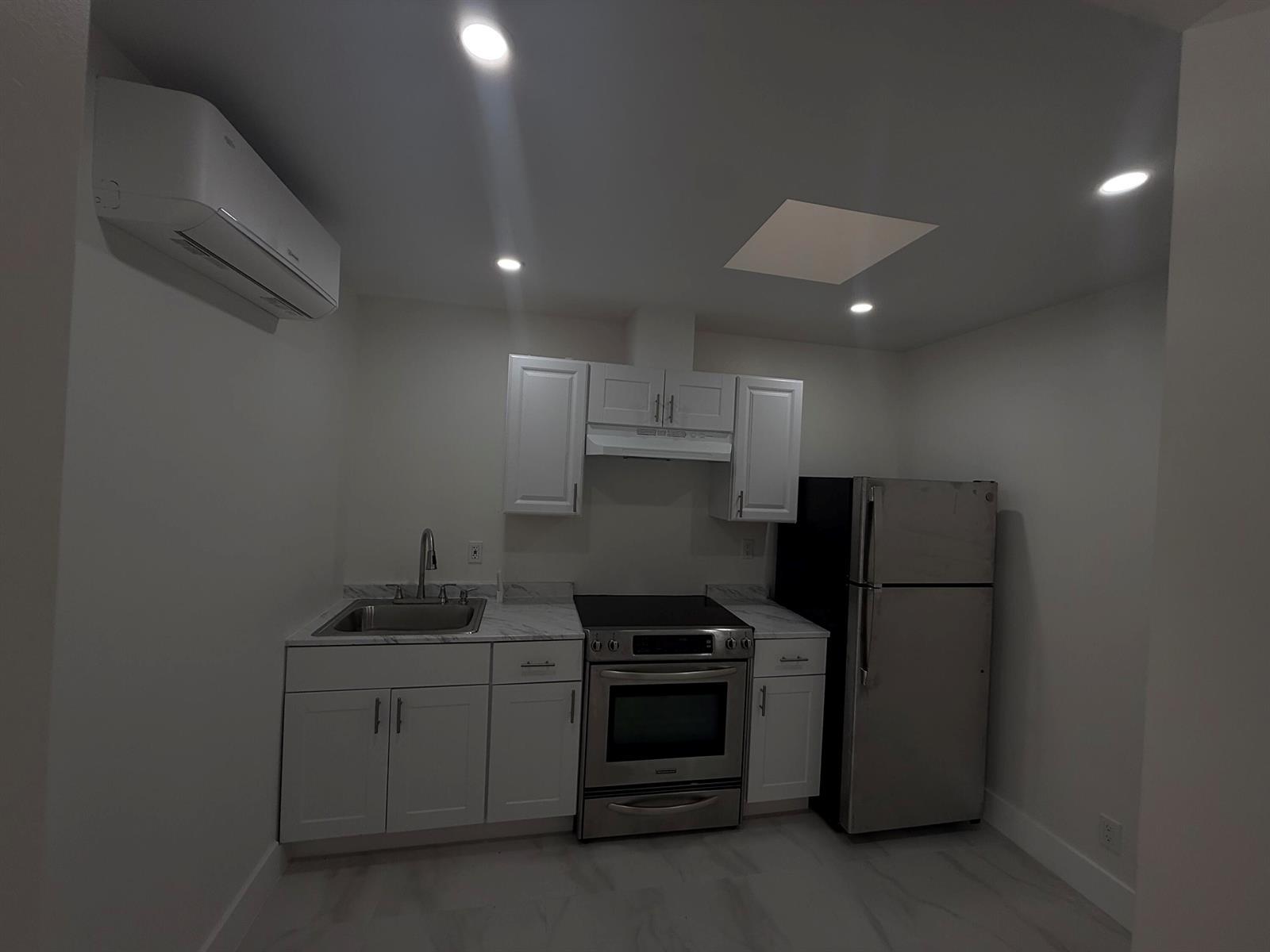 2550 Lake Haven Road, West Palm Beach FL 33415 photo 5
