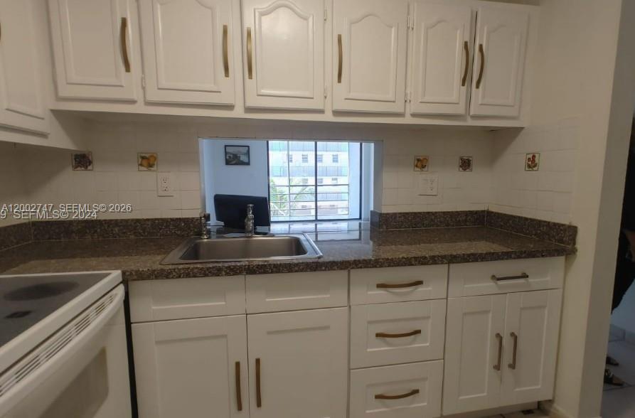 2935 NE 163rd St # 4Q, North Miami Beach FL 33160 photo 5