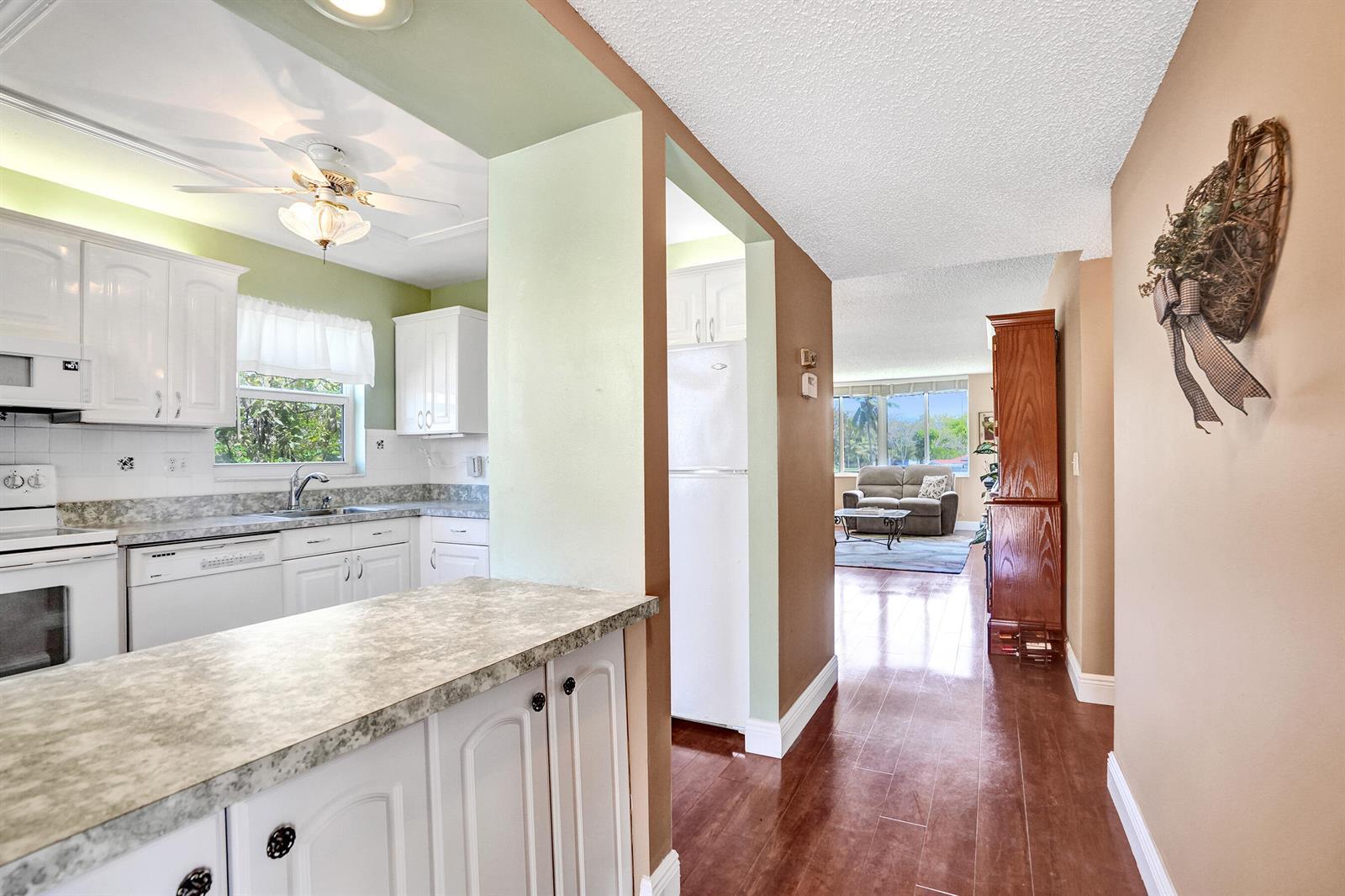 6670 Royal Palm Boulevard # K, Margate FL 33063 photo 3