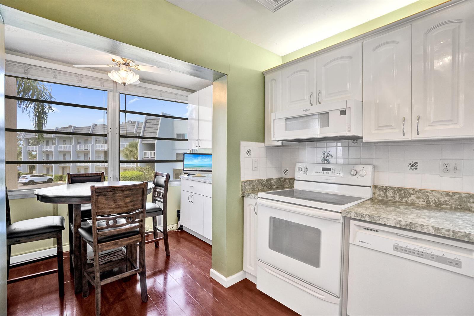 6670 Royal Palm Boulevard # K, Margate FL 33063 photo 5
