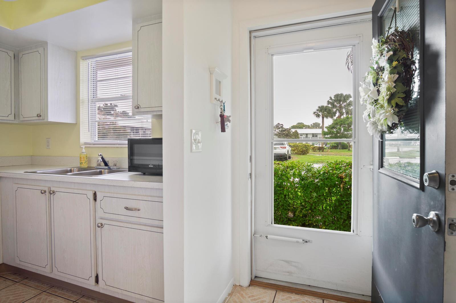 2929 SE Ocean Boulevard # 3, Stuart FL 34996 photo 4