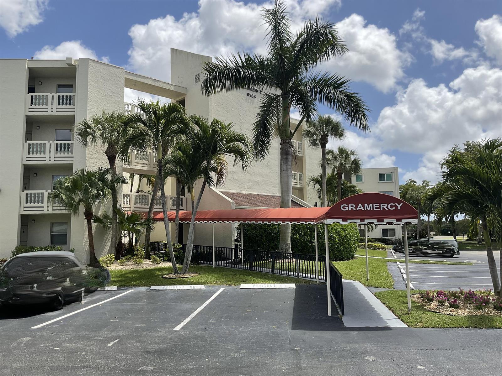 6768 N 10th Ave N # 209, Lake Worth FL 33467 photo 2