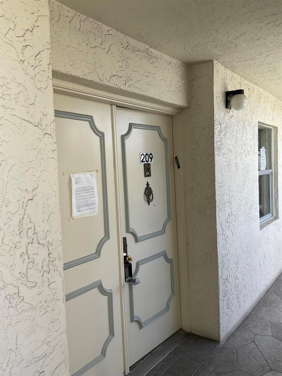 6768 N 10th Ave N # 209, Lake Worth FL 33467 photo 4