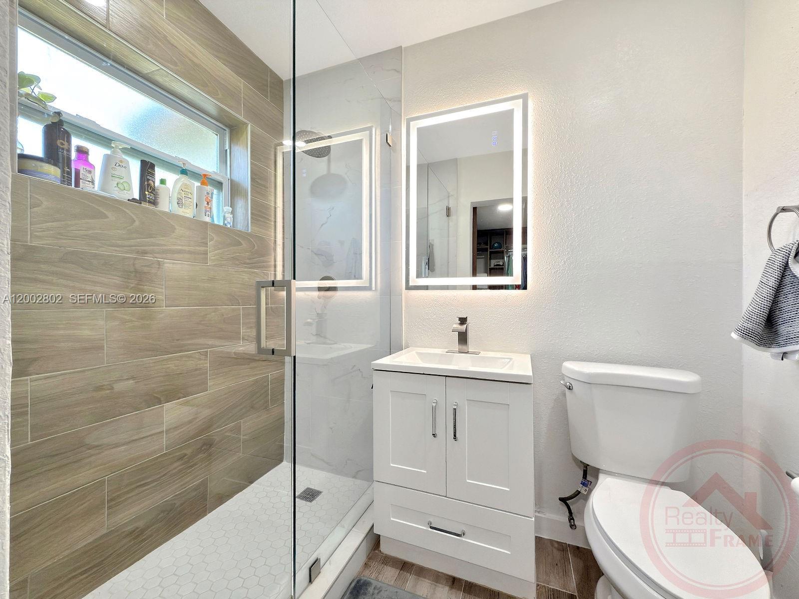11240 SW 60th Ter, Miami FL 33173 photo 3