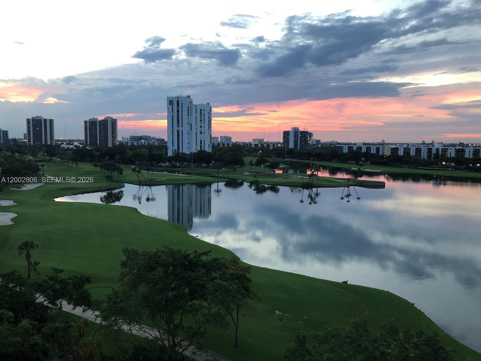 20000 E Country Club Dr # 906, Aventura FL 33180
