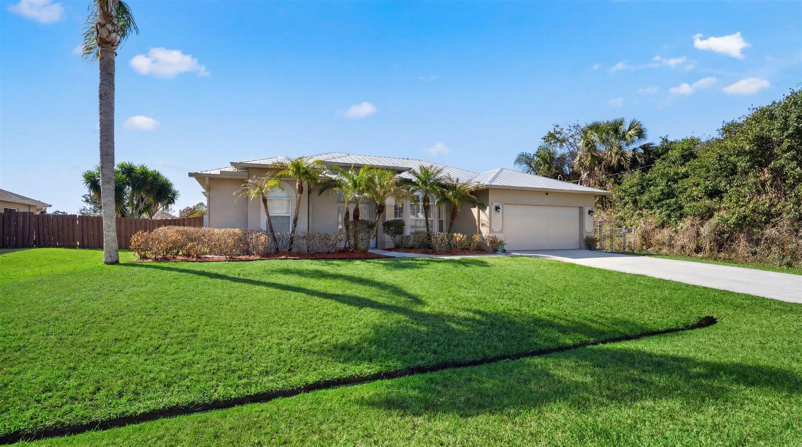 6148 NW Gaylord Terrace, Port St. Lucie FL 34986 photo 3