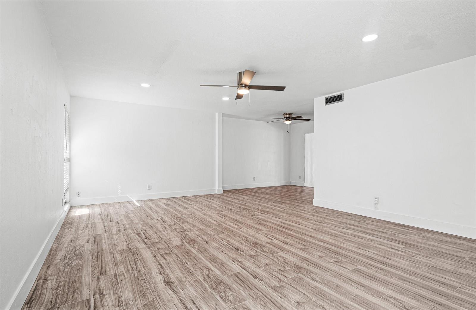 7007 NW 64th Street, Tamarac FL 33321 photo 5