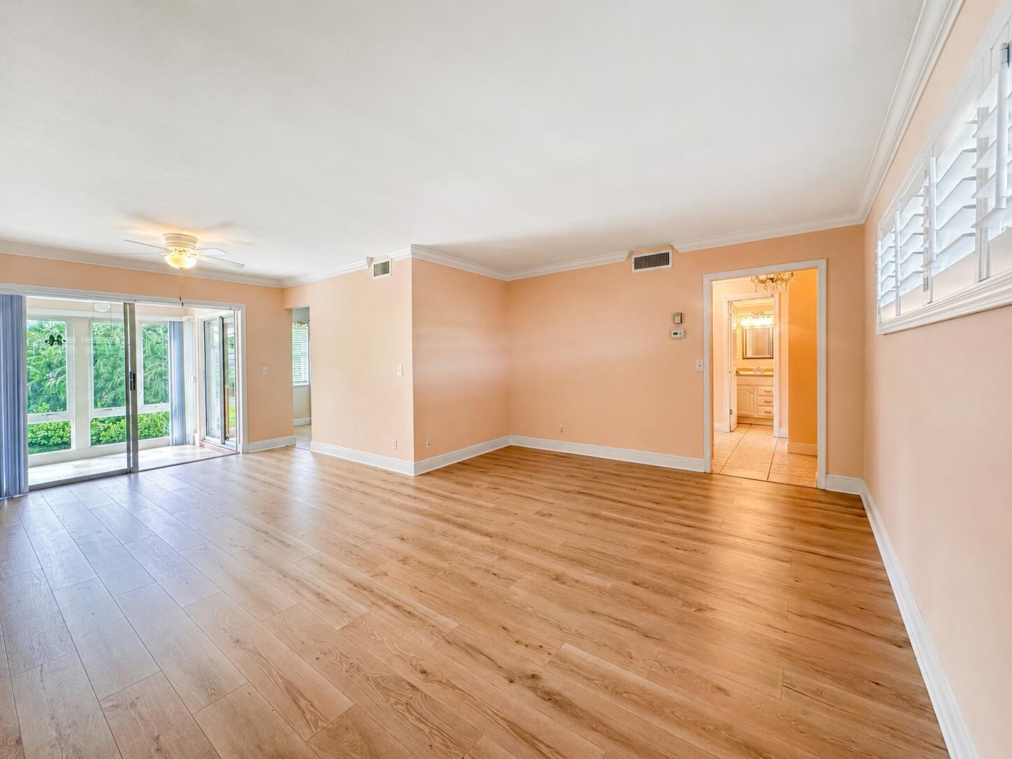 33 Colonial Club Drive # 203, Boynton Beach FL 33435 photo 3