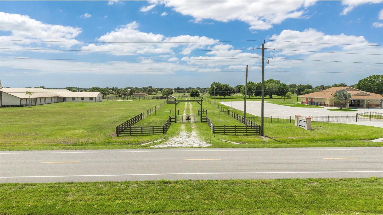 8164 Highway 70 W, Okeechobee FL 34972 photo 4