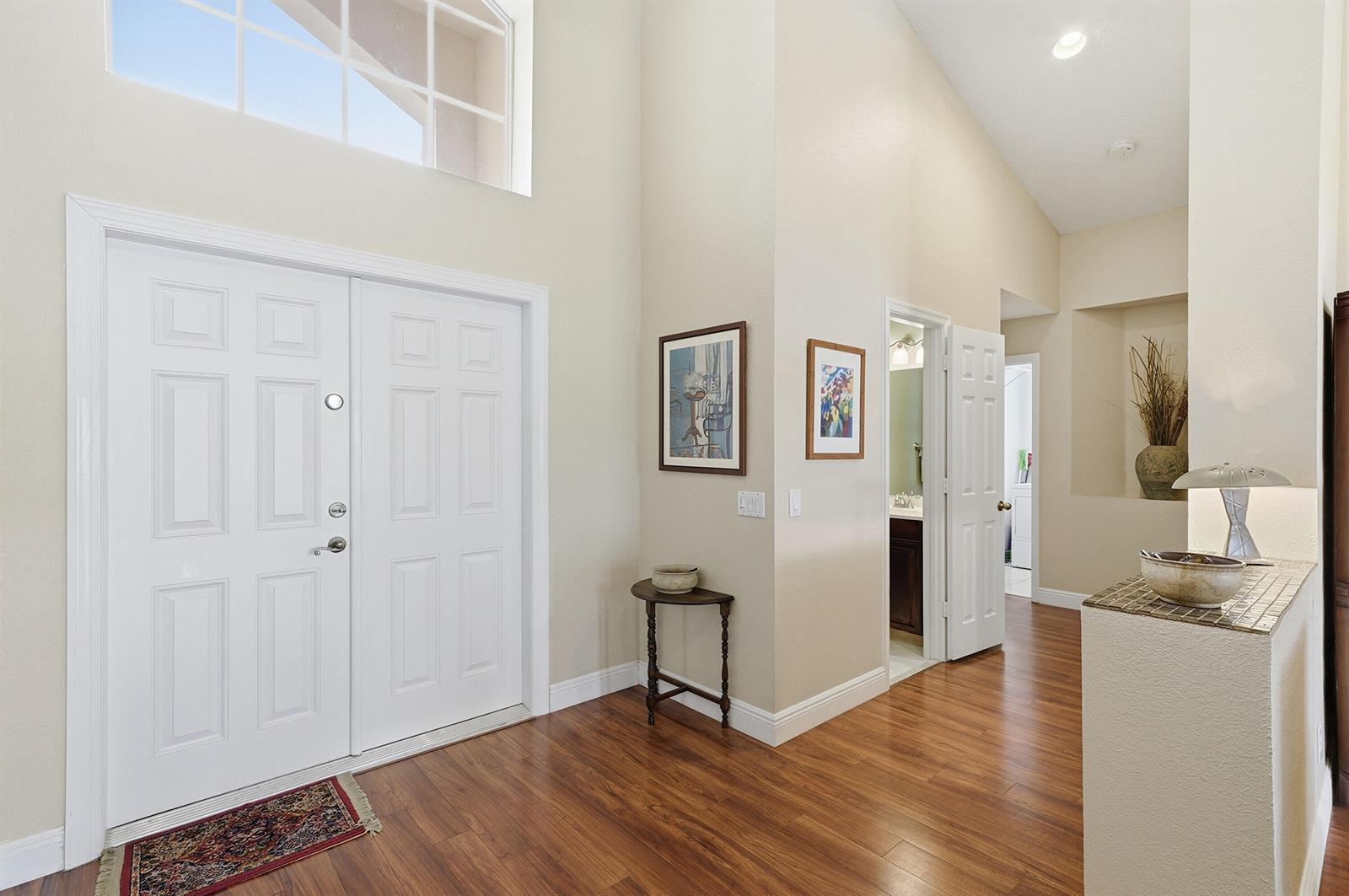 477 Cameron Drive, Weston FL 33326 photo 4