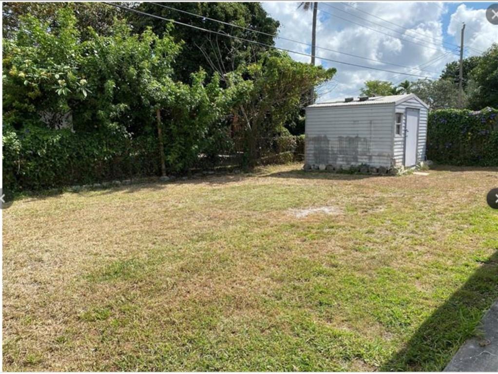 7821 NW 14th Street, Pembroke Pines FL 33024 photo 3