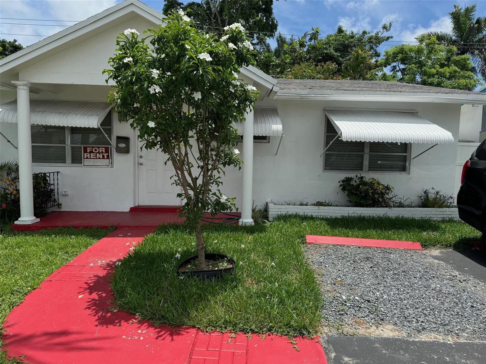 4564 NW 16th Avenue, Tamarac FL 33309
