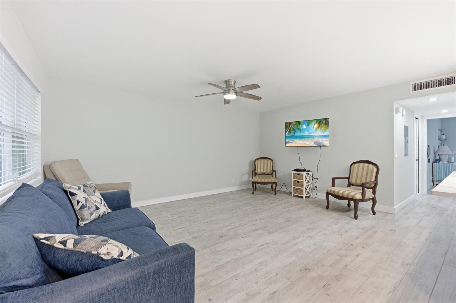 634 Normandy N, Delray Beach FL 33484 photo 3