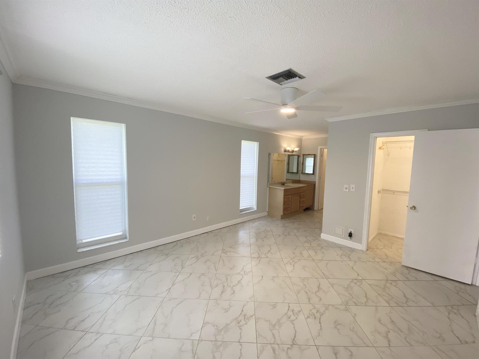 2480 Juniper Drive # 204, Delray Beach FL 33445 photo 5