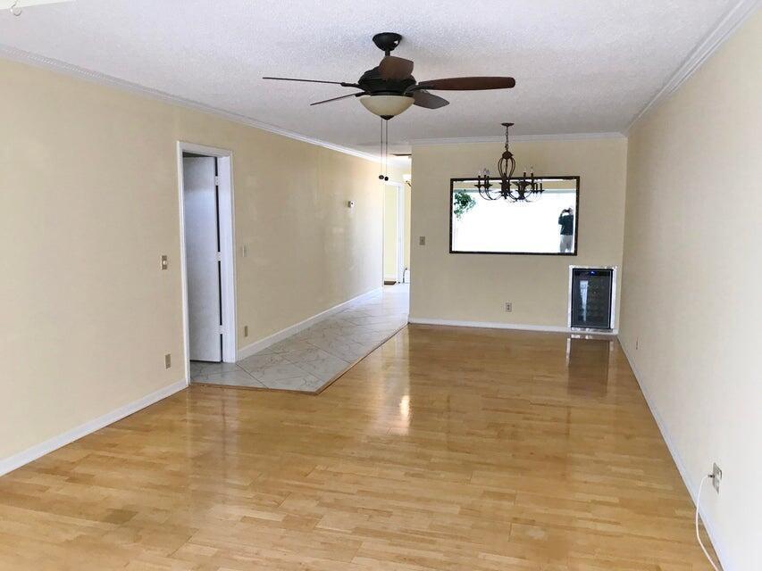 2480 Juniper Drive # 204, Delray Beach FL 33445 photo 4