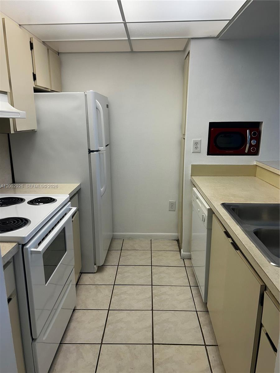 6955 NW 186th St # F407, Hialeah FL 33015