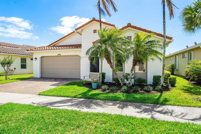 11784 SW Mountain Ash Circle SW, Port St. Lucie FL 34987 photo 3