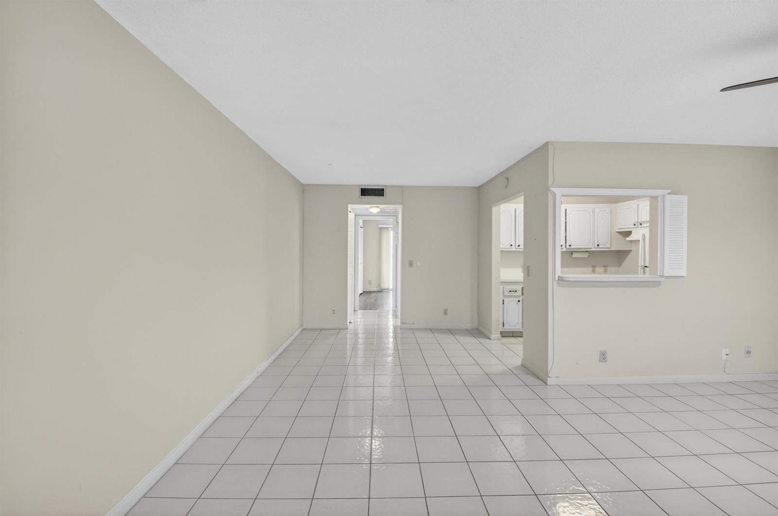 474 Mansfield L, Boca Raton FL 33434 photo 2