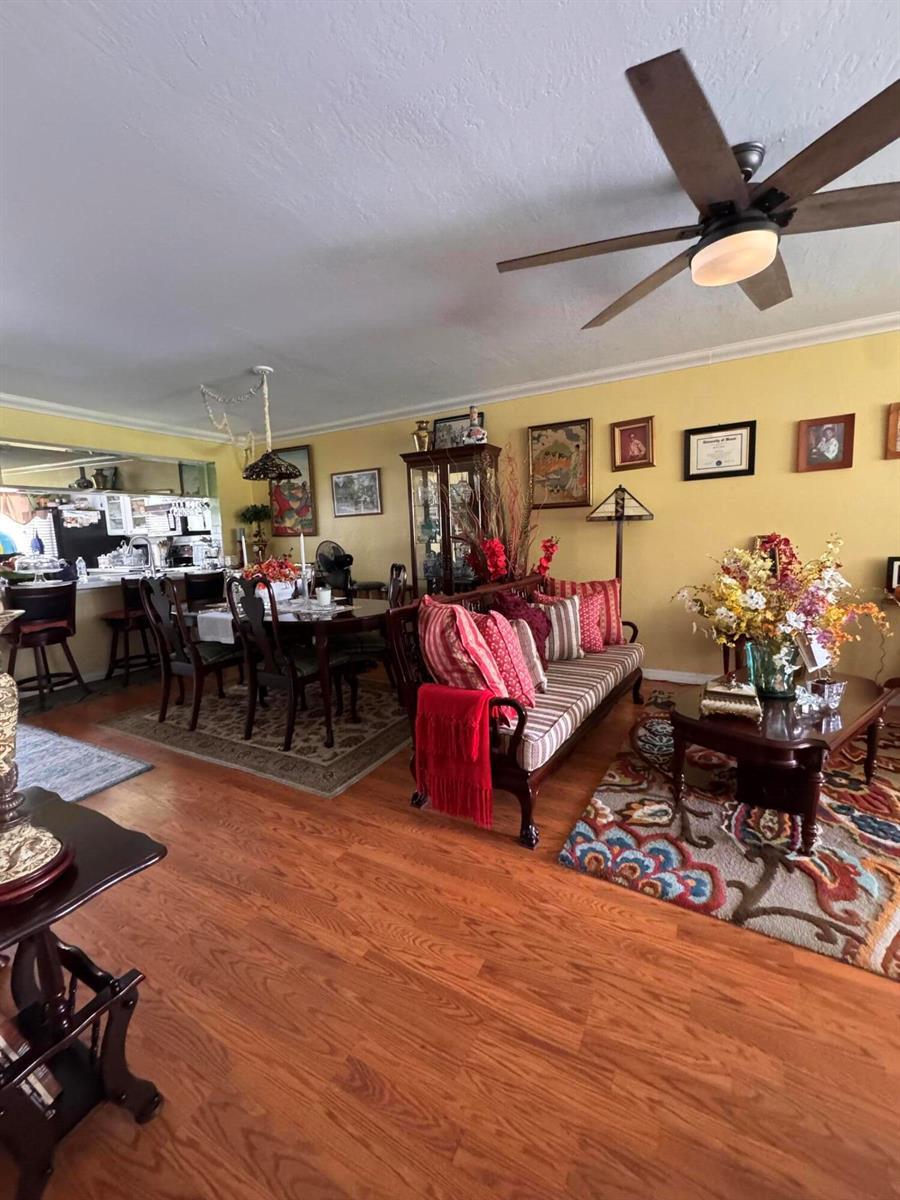 1406 Palm Beach Trace Drive, Royal Palm Beach FL 33411 photo 4