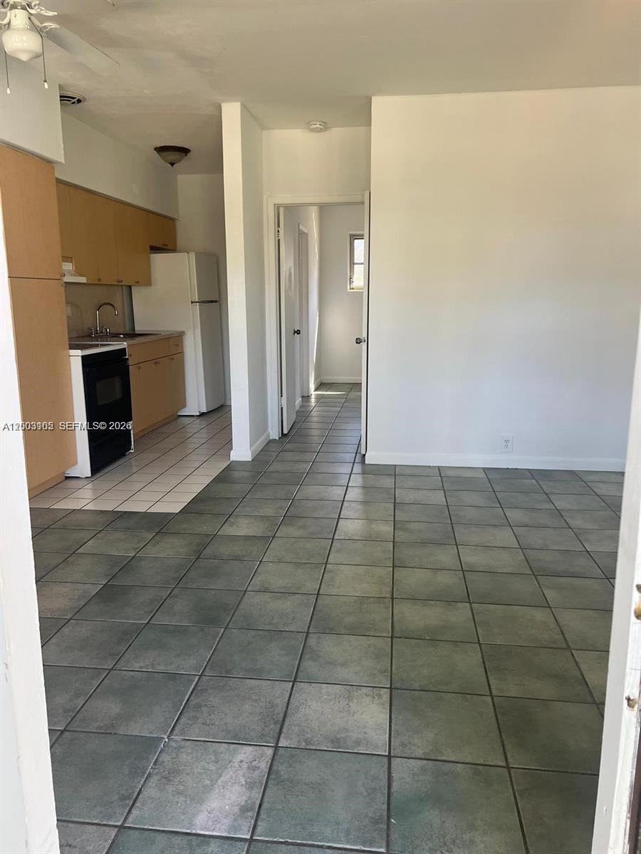 12605 NE 13th Ave # 6, North Miami FL 33161 photo 2