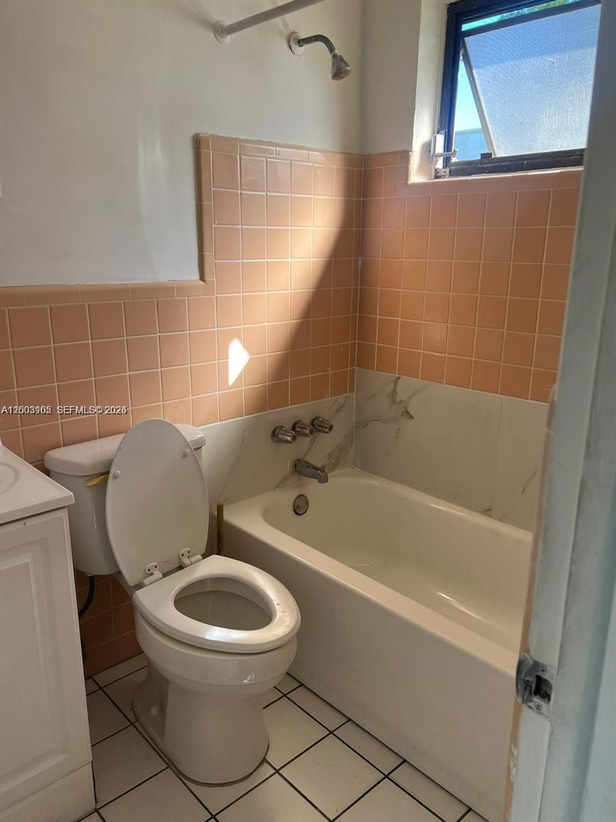 12605 NE 13th Ave # 6, North Miami FL 33161 photo 5