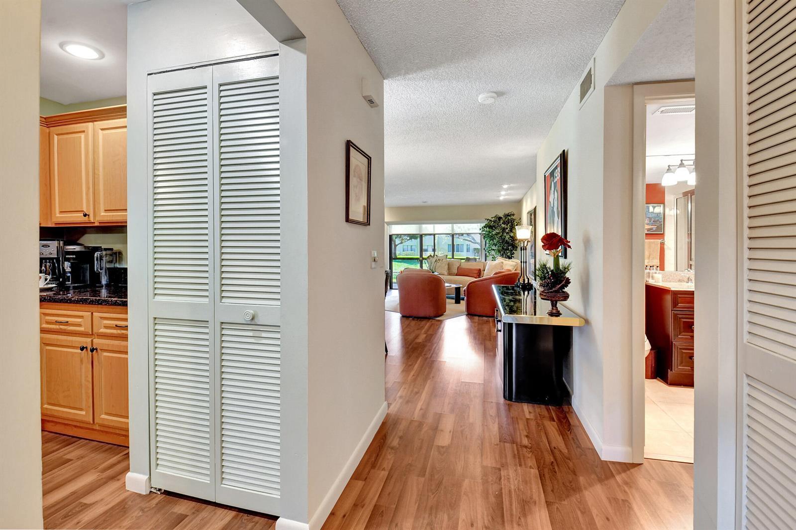 15 Stratford Drive # A, Boynton Beach FL 33436 photo 2