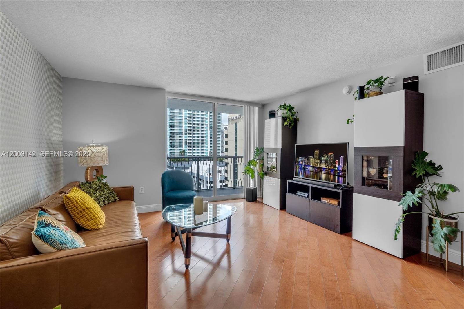 1200 Brickell Bay Dr # 1924, Miami FL 33131 photo 3