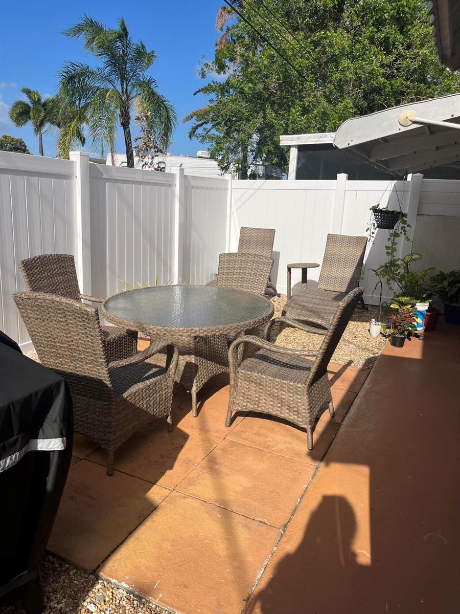 5843 Albert Road, West Palm Beach FL 33415 photo 5