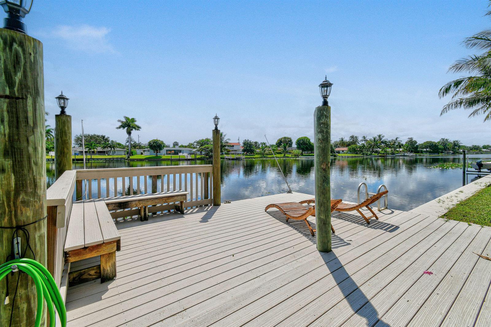 8110 W Lake Drive, West Palm Beach FL 33406 photo 2