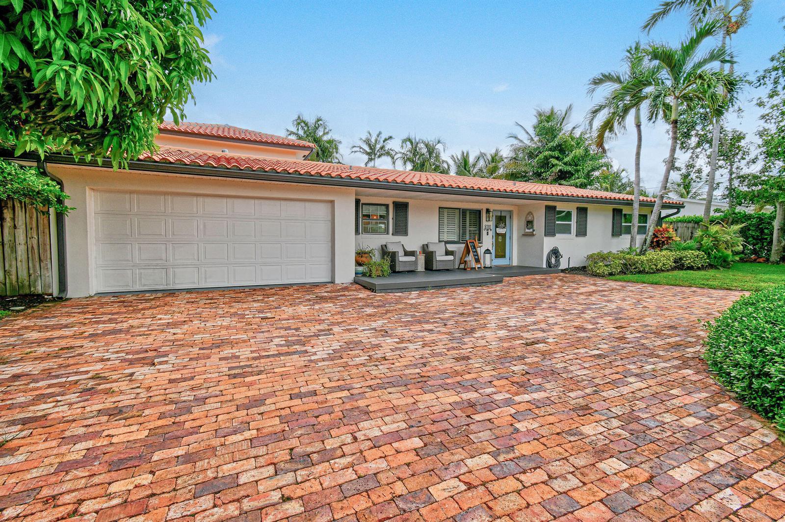 8110 W Lake Drive, West Palm Beach FL 33406 photo 4