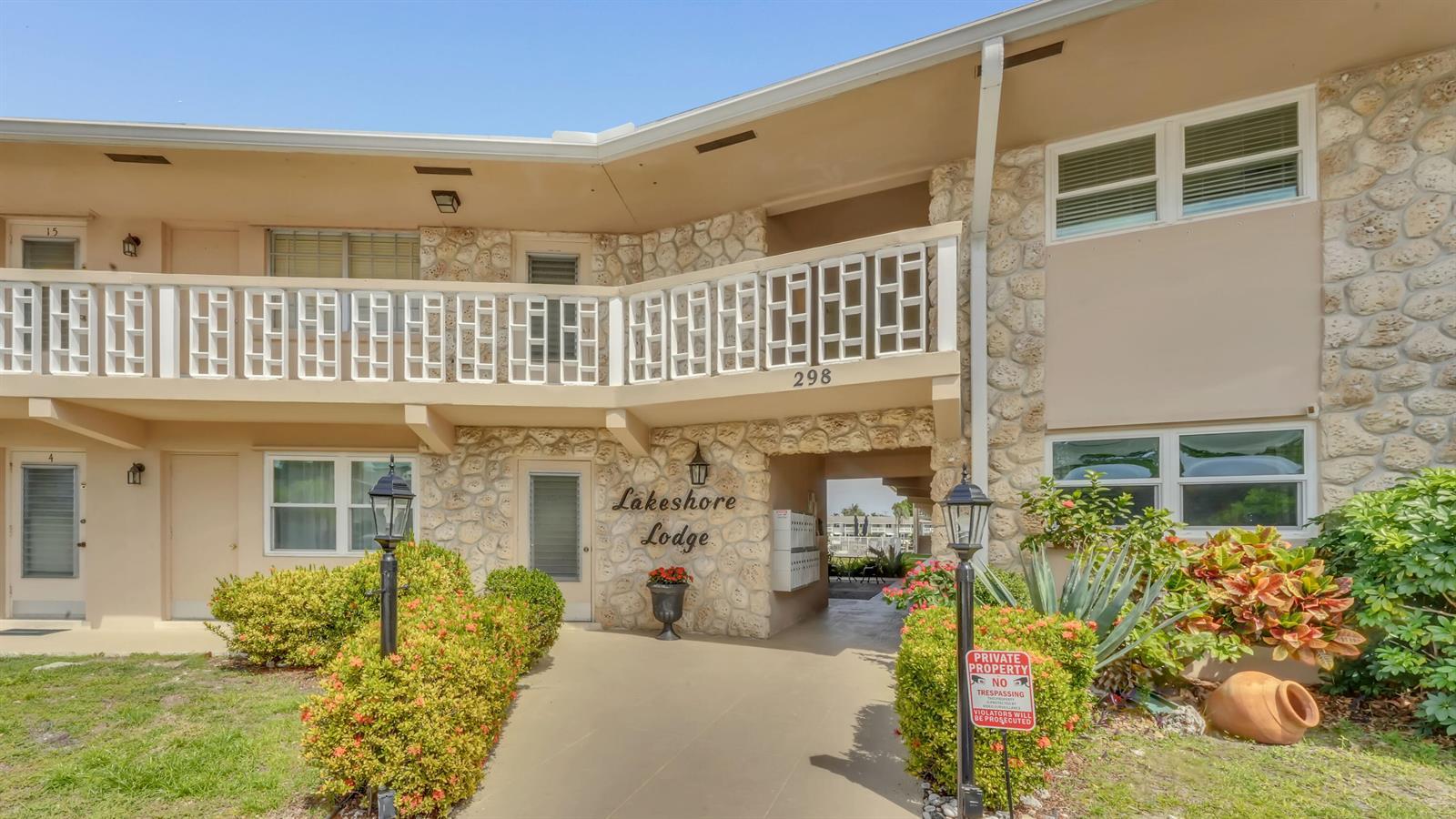 298 SE 6th Avenue # 2, Pompano Beach FL 33060 photo 2