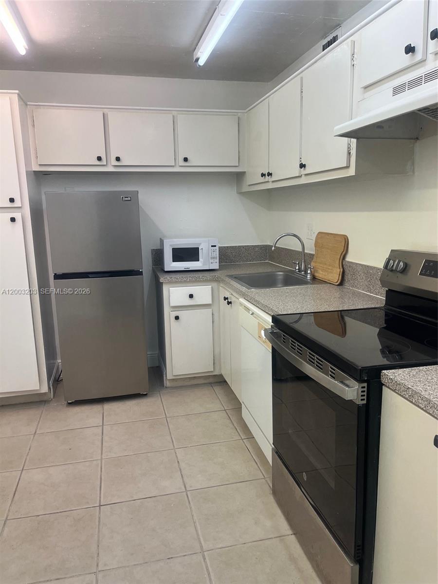 1800 Sans Souci Blvd # 218, North Miami FL 33181 photo 3