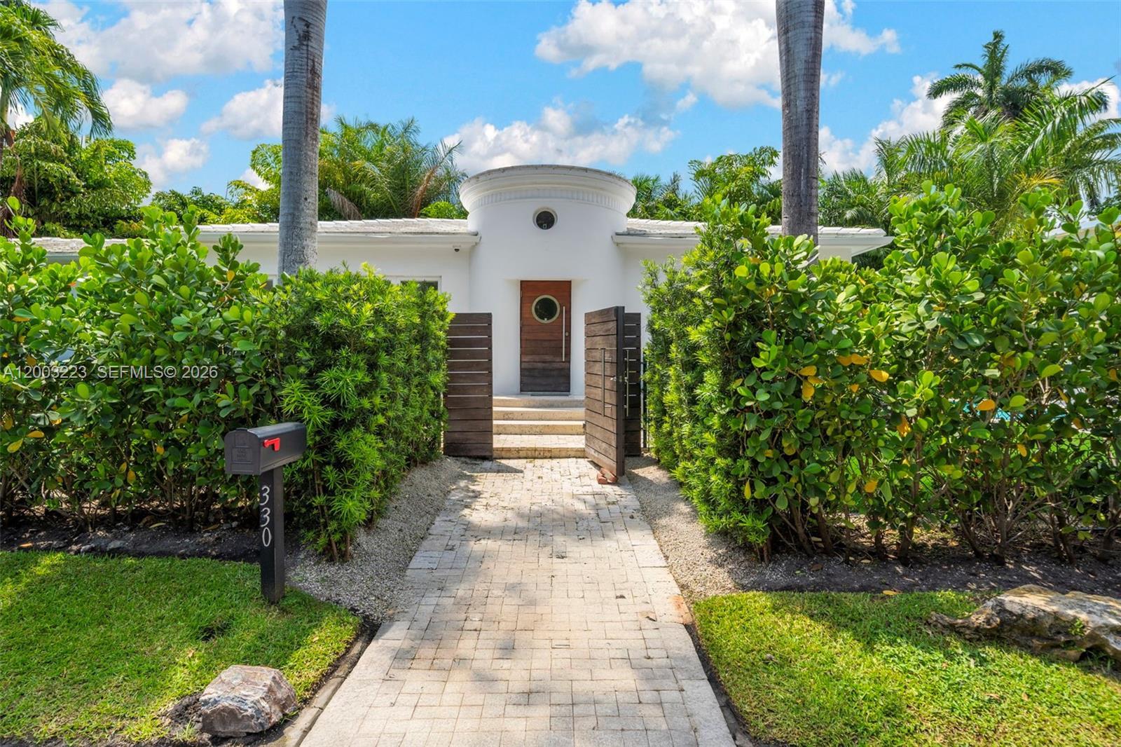 330 E San Marino Dr, Miami Beach FL 33139 photo 2