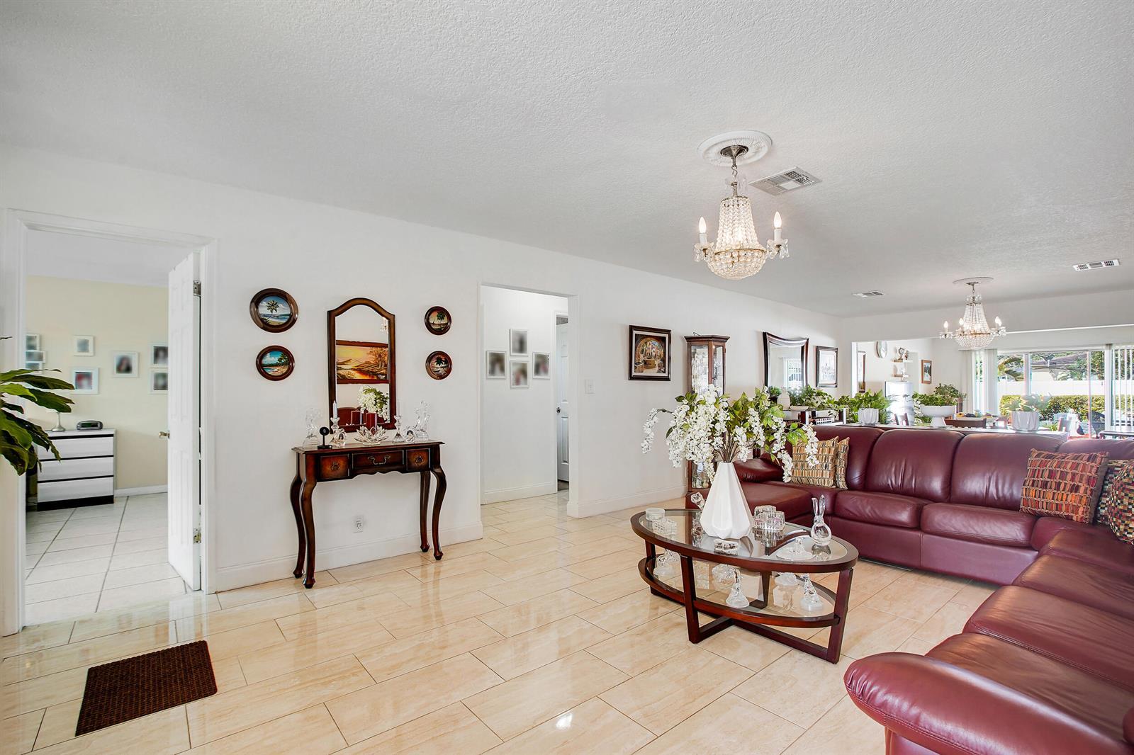 104 N 31st Court, Hollywood FL 33021 photo 5