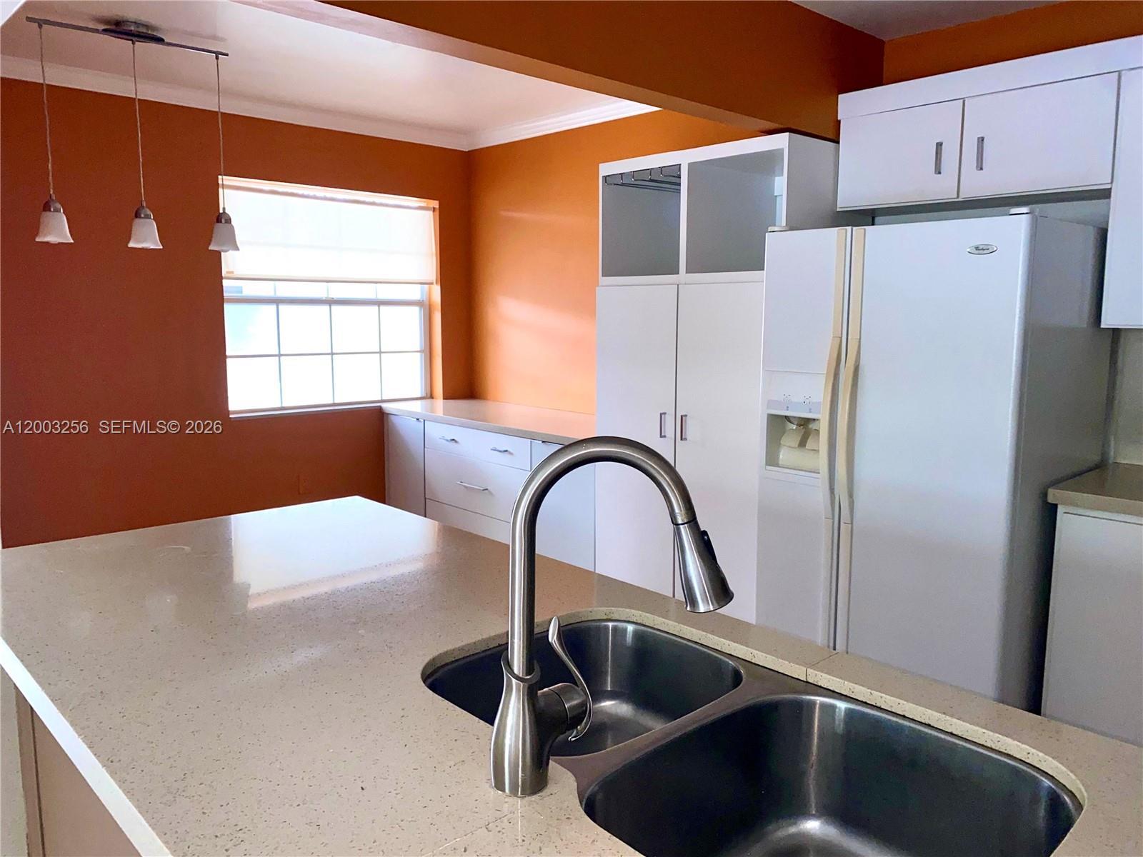 464 NE 210th Cir Ter # 10A, Miami FL 33179 photo 3